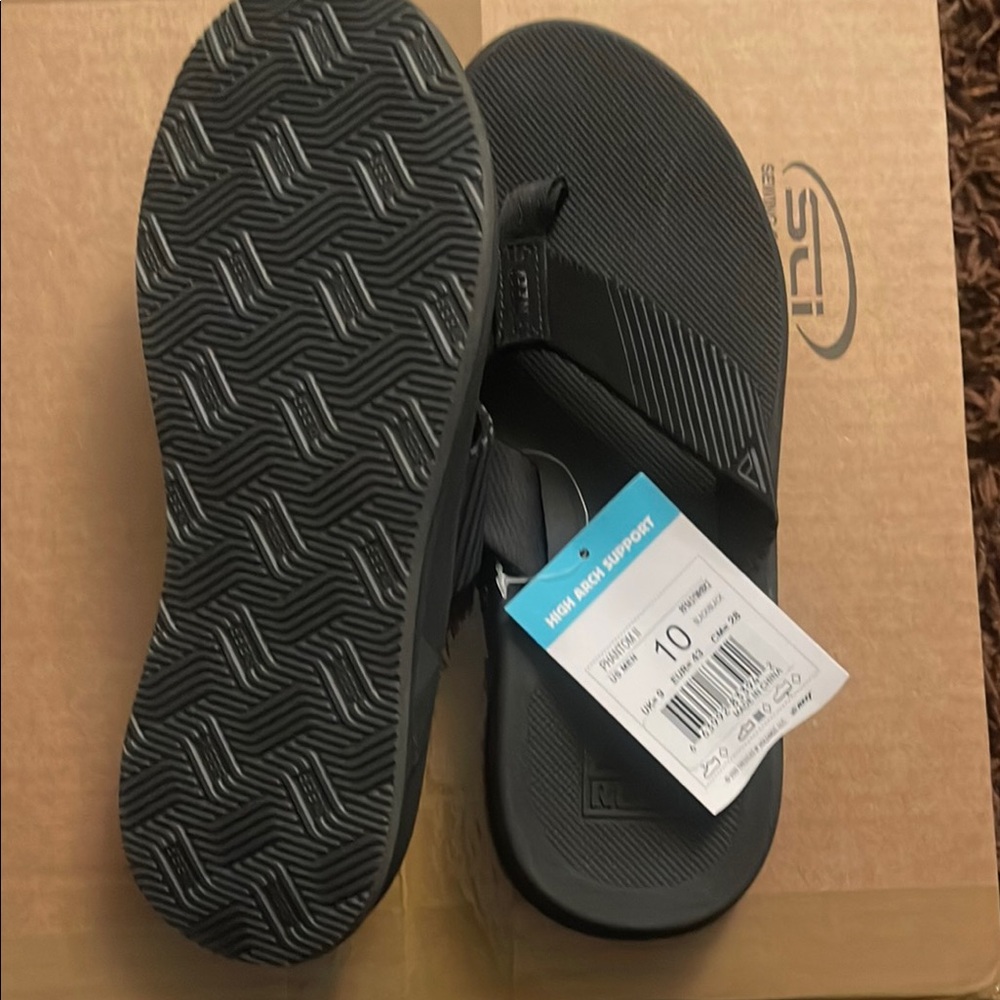Reef Cushion Phantom 2.0 High Arch Support Black Flip-Flops Textured Footbed - Picture 3 of 4
